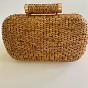 Elegant Tan Woven Clutch